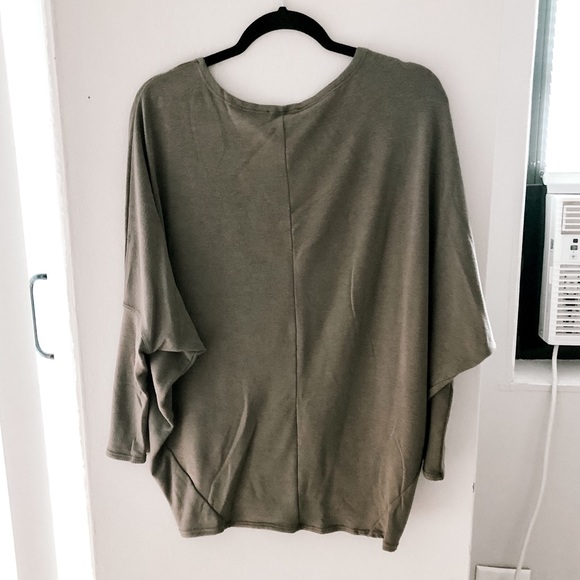 Forever 21 Long Sleeve Top - Picture 4 of 5